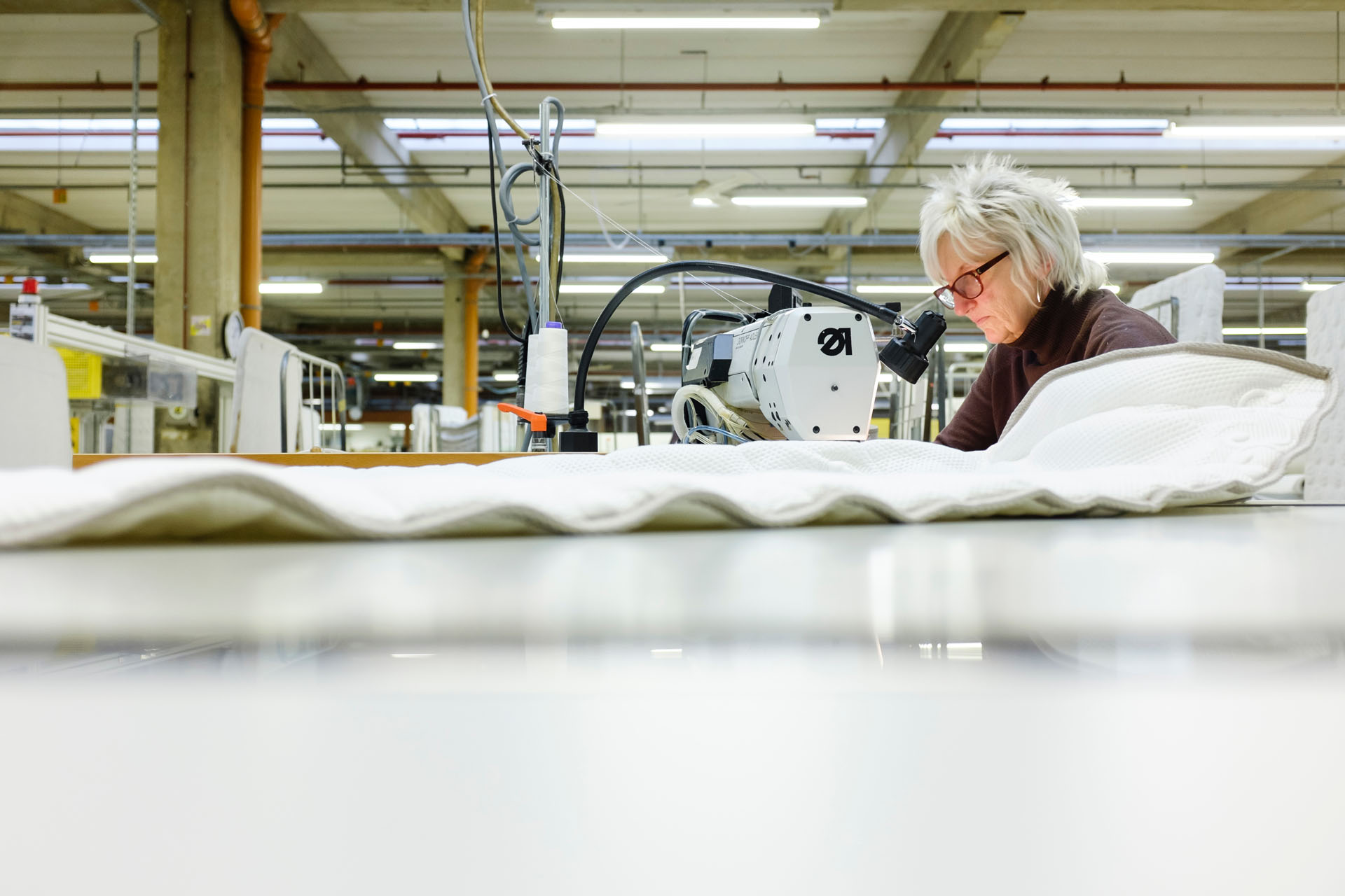 Studio Claerhout reportage fotografie fabriek Beka bedden