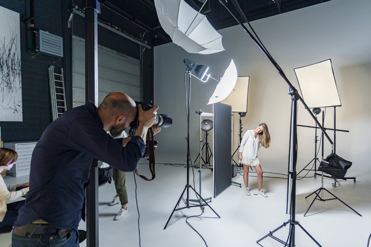 Zin om deel te nemen aan een originele fotoshoot, in de studio of op locatie.