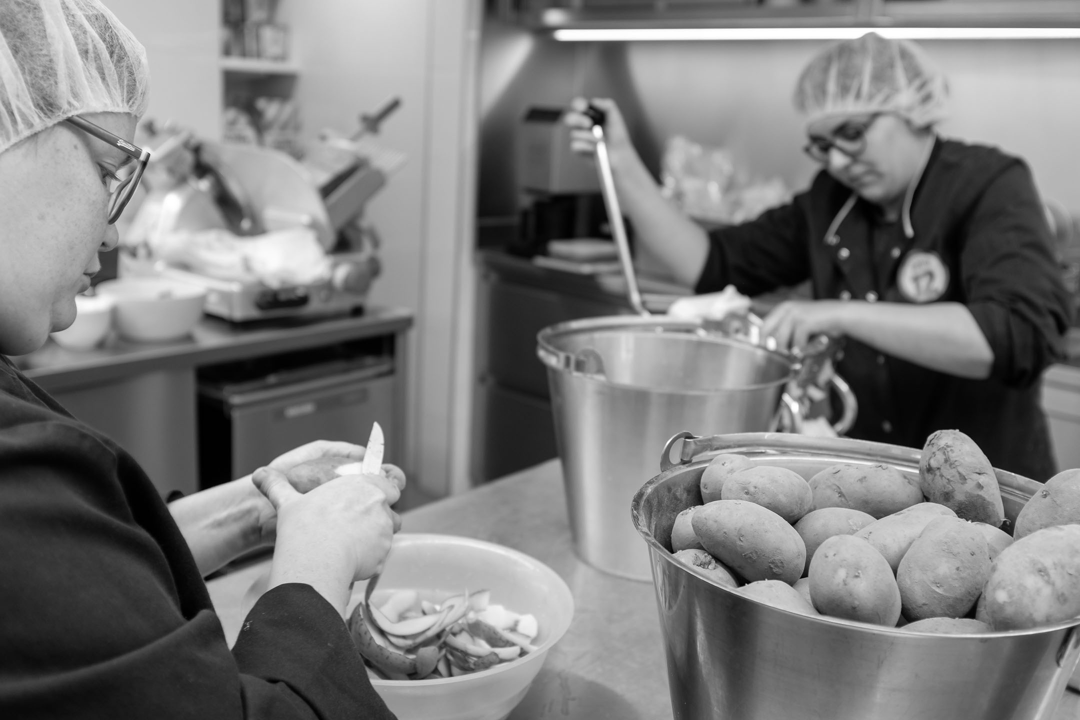 Reportage fotografie in de keuken van Eat@12